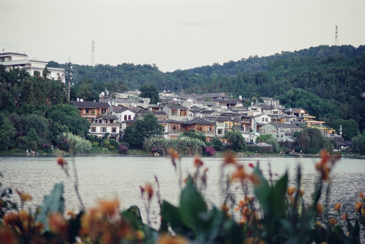 保山旅游文化宣传册设计,保山旅游文化特色介绍插图2