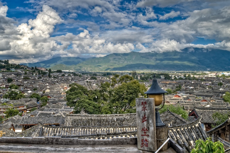 九月份云南旅游合适吗,九月份去云南旅游需要准备什么插图