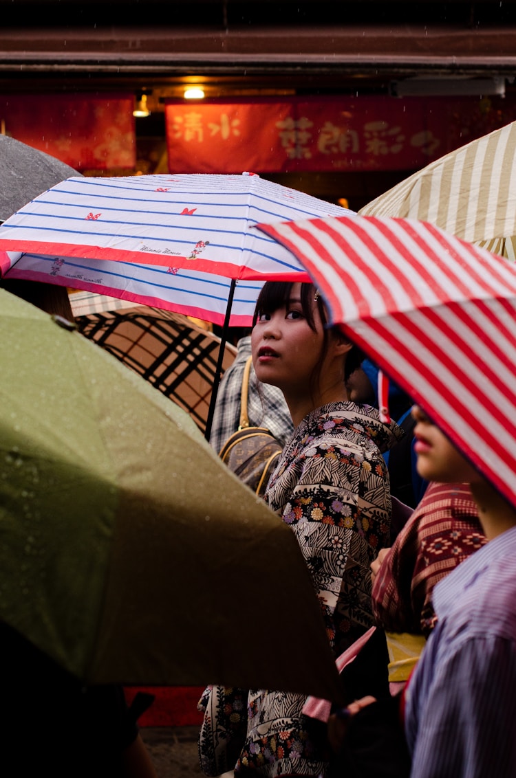 黄金周对旅游发展的利弊,黄金周对旅游的影响有哪些插图